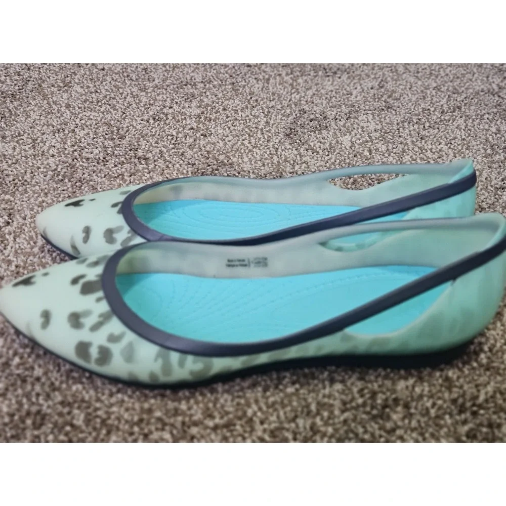CROCS Womens Rio Ballet Flat‎ Size 9 Leopard Fade Rubber Pointed Slip On Shoe